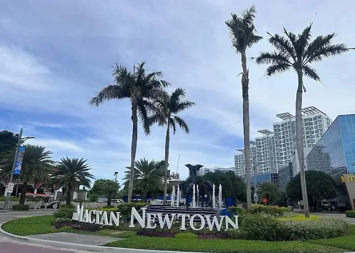 8 Newtown Boulevard Mactan Newtown Aparthotel *