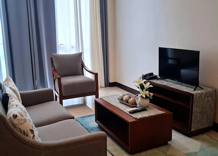 8 Newtown Boulevard Mactan Newtown *