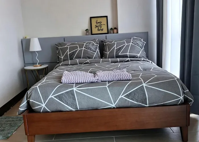 8 Newtown Boulevard Mactan Newtown Aparthotel *